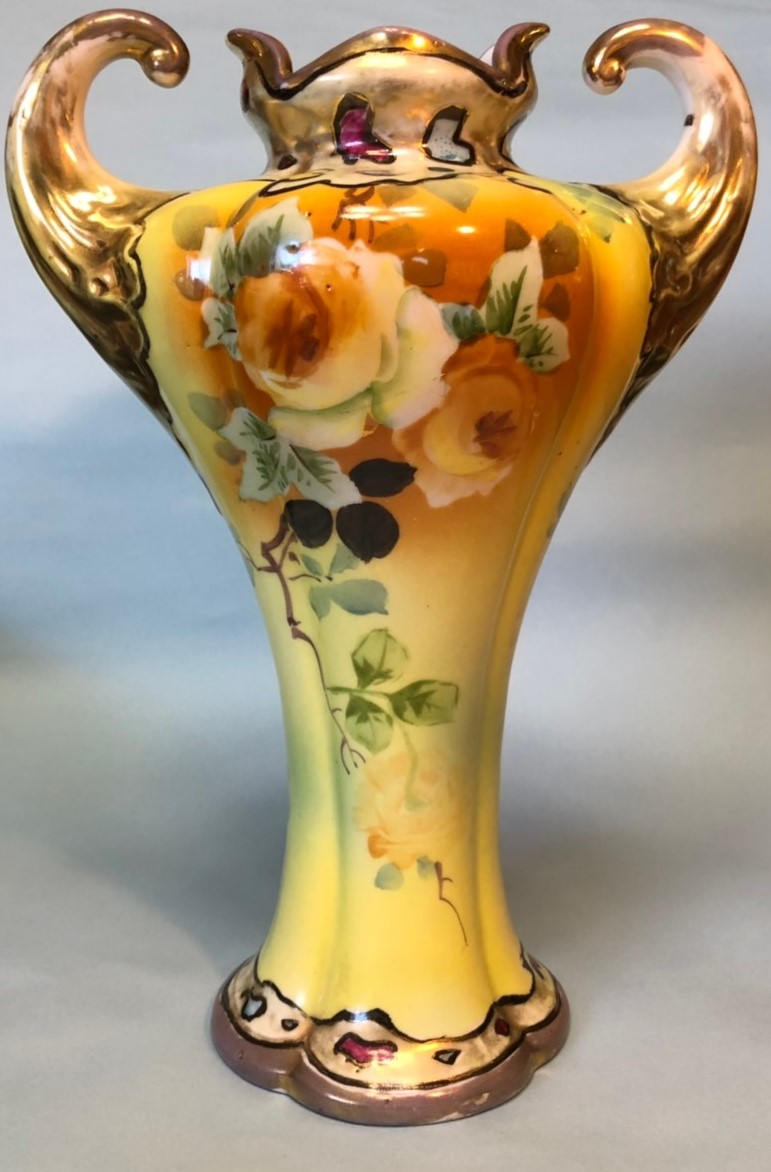 金彩薔薇柄マッスル花瓶
